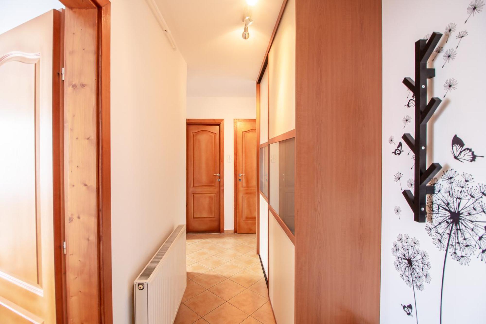 Viky'S Apartment Győr Buitenkant foto